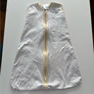 Halo SleepSack Small 0-6 months, 10-18 lbs, White and Yellow Diamond Pattern